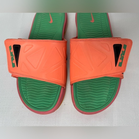 SOLD - Picture 4 of 16